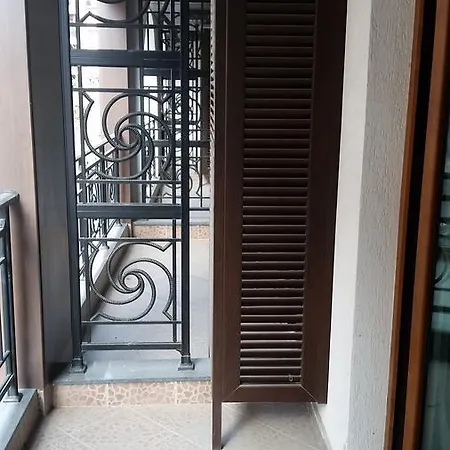 Boutique Rose Gardens Apartment