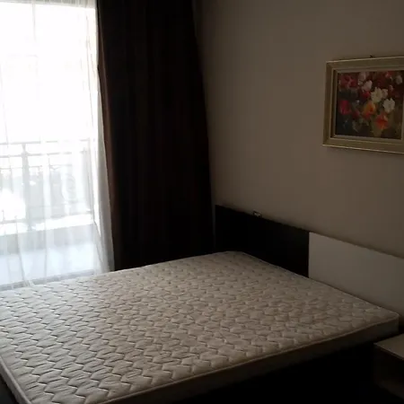 Lejlighed Boutique Rose Gardens Apartment