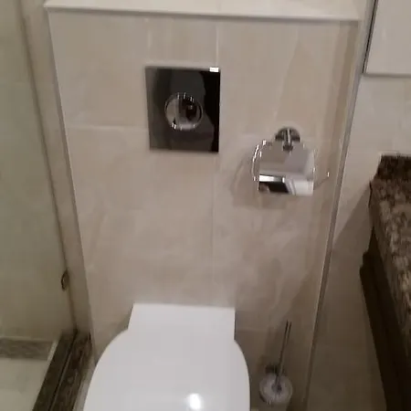Lejlighed Boutique Rose Gardens Apartment